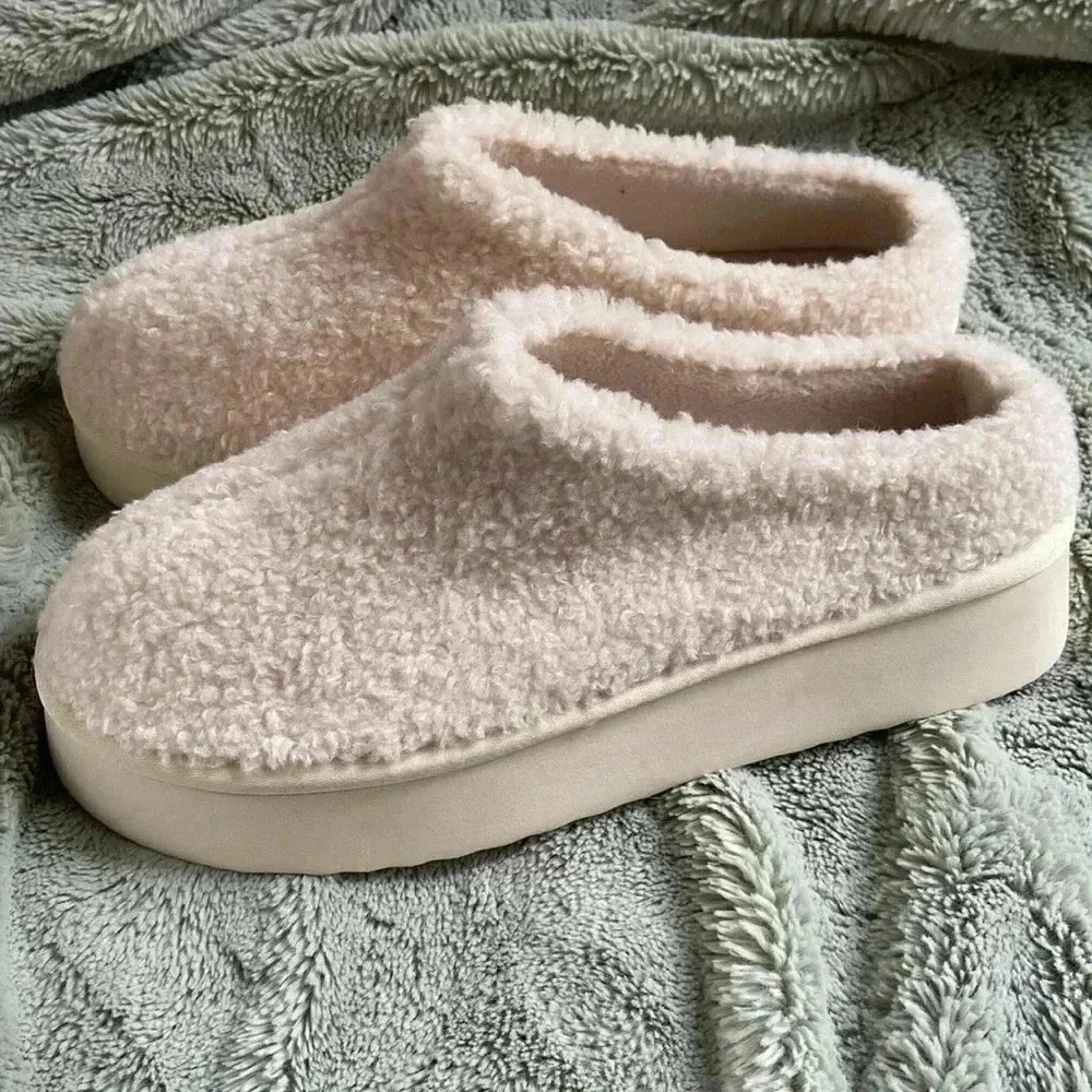 Beach By Matisse Sherpa Lowkey platform Mule size 9